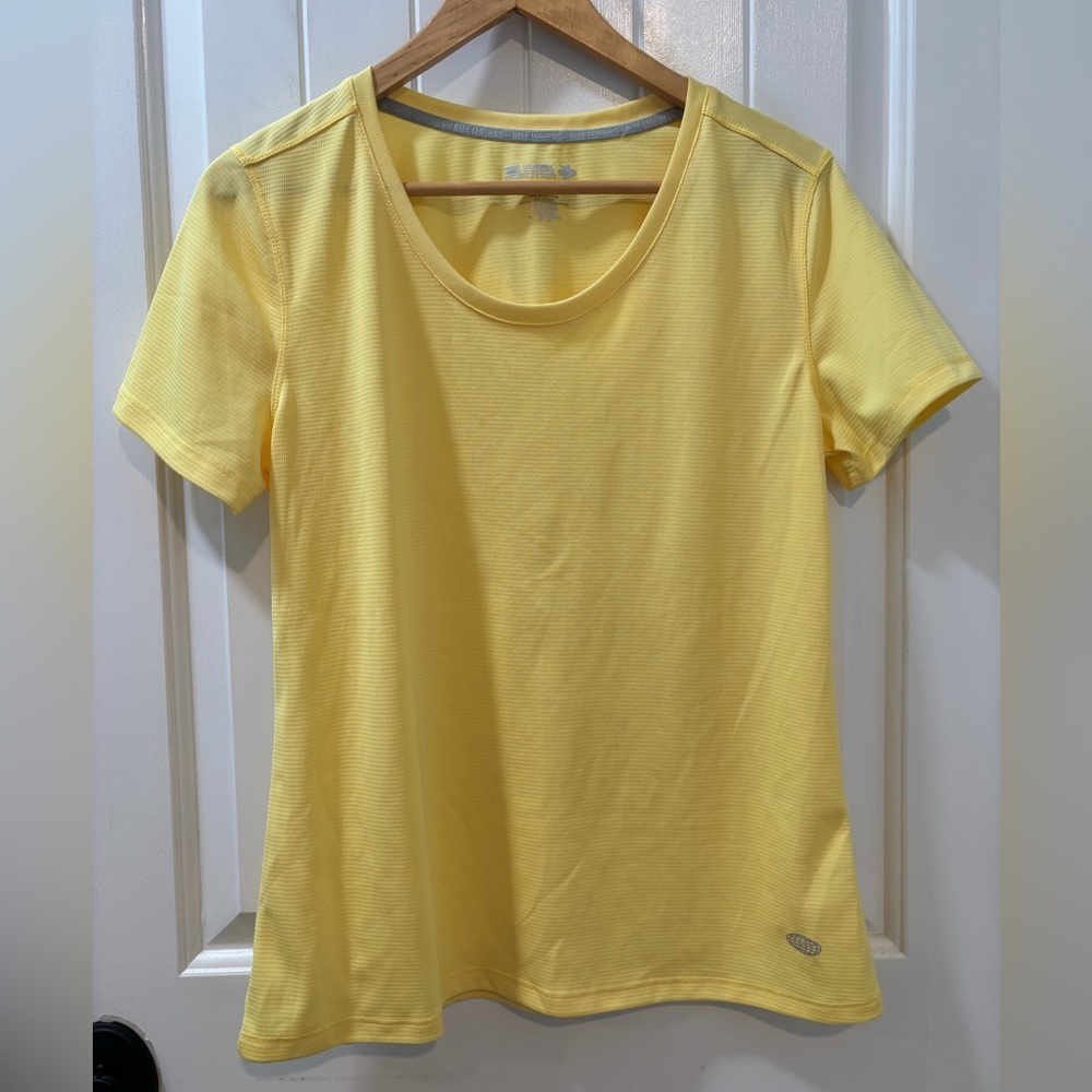 Reel Legends Short Sleeve Tee Butter Yellow Size Medium Performance Wear
